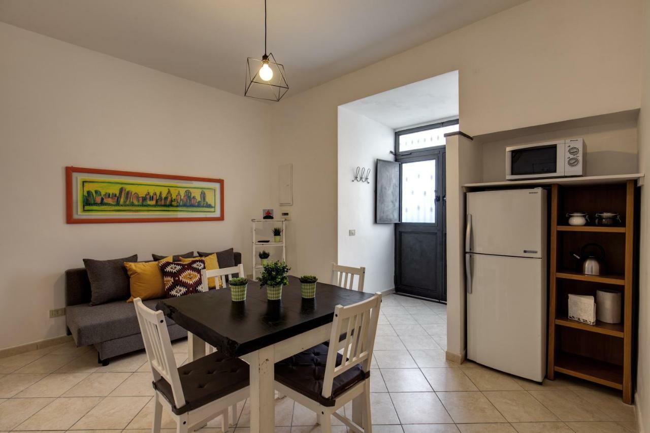 Janara Apartment Napoli Exterior foto